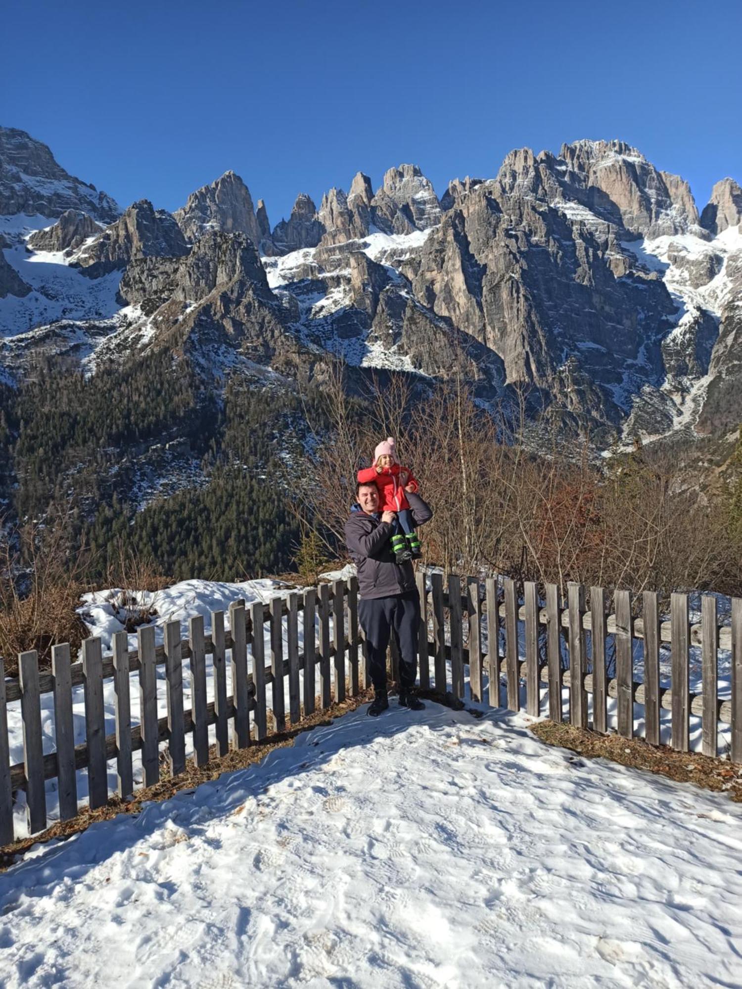 Hotel Zurigo Molveno Bagian luar foto