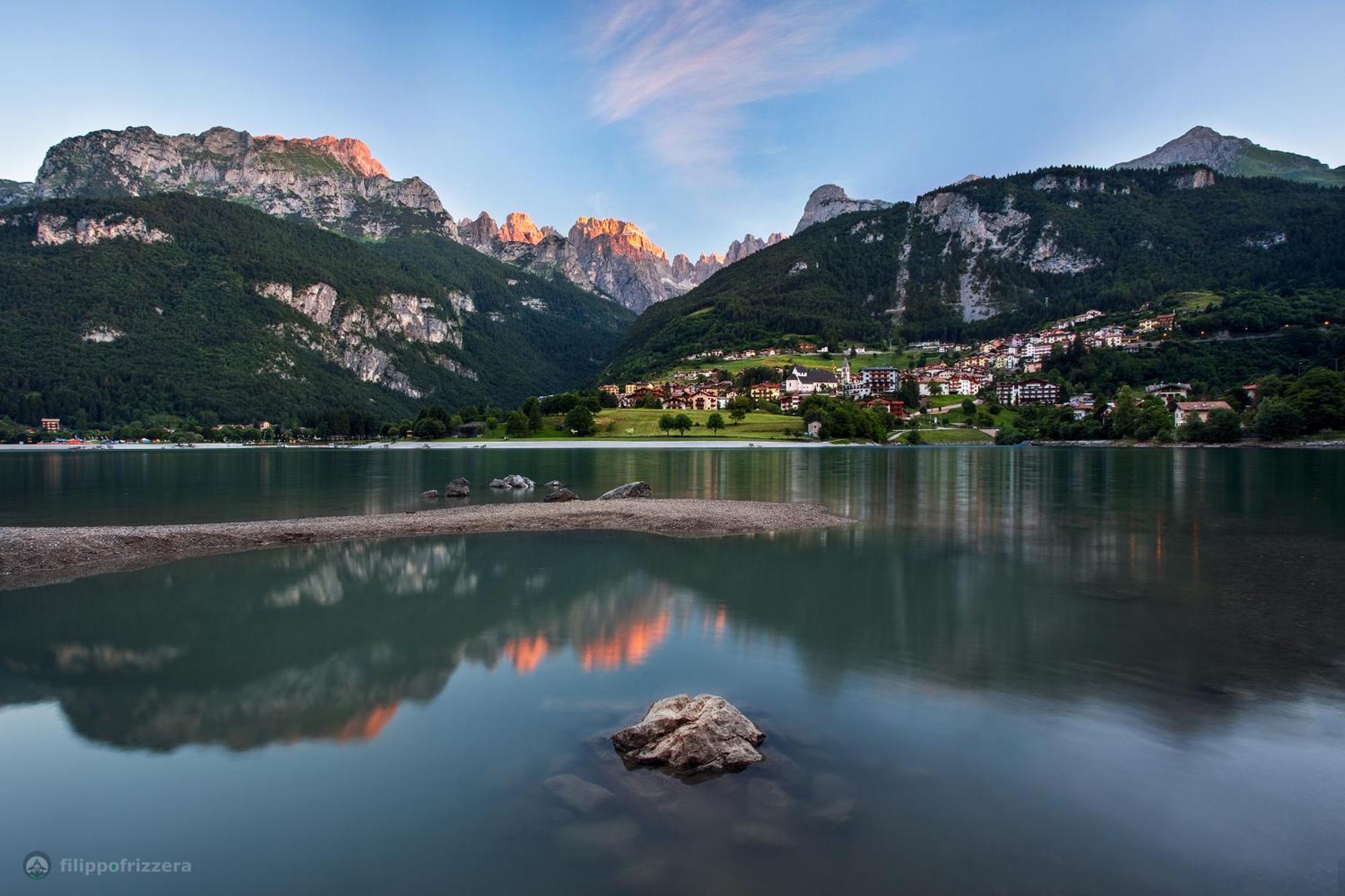 Hotel Zurigo Molveno Bagian luar foto