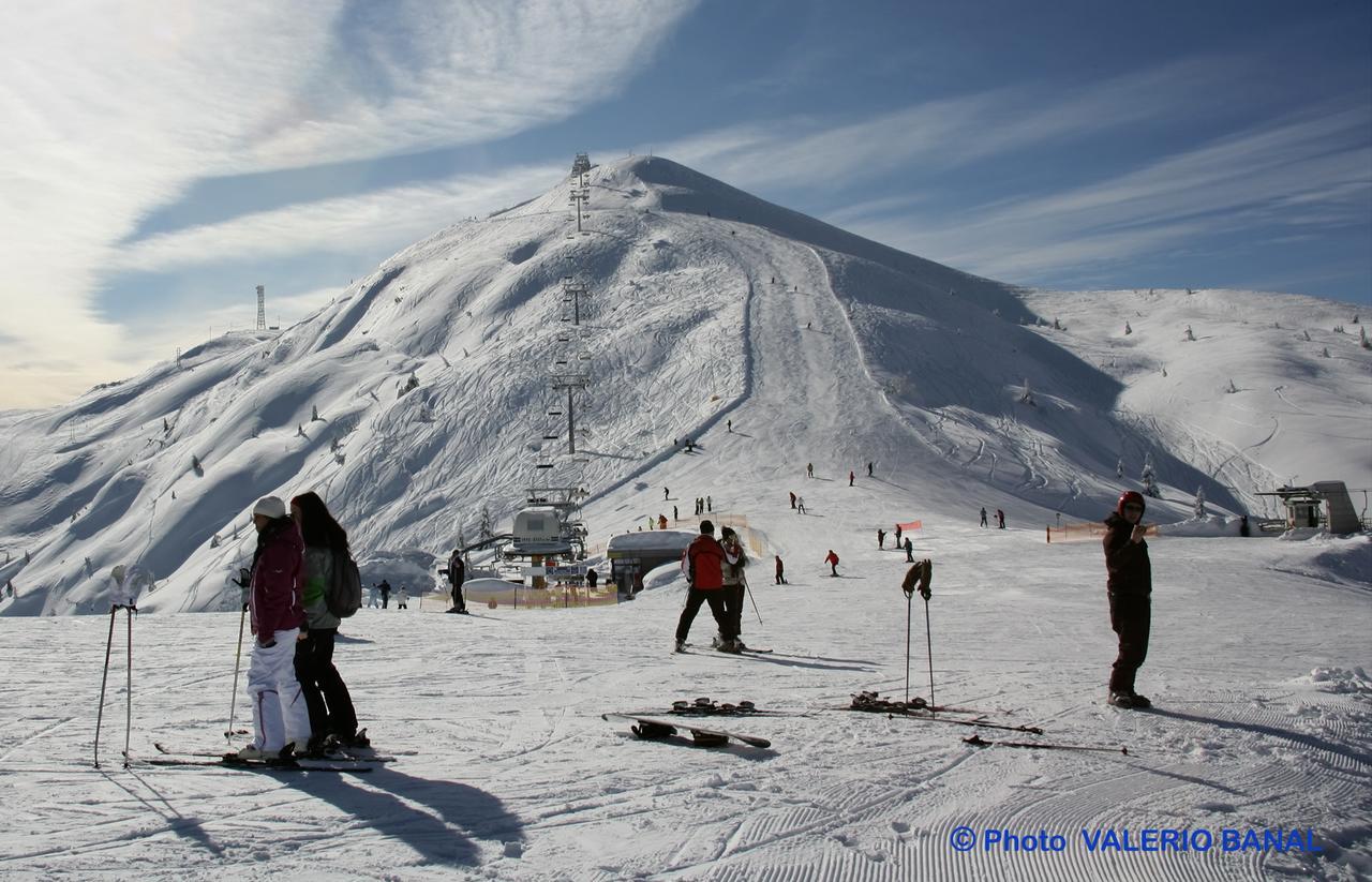 Hotel Zurigo Molveno Bagian luar foto