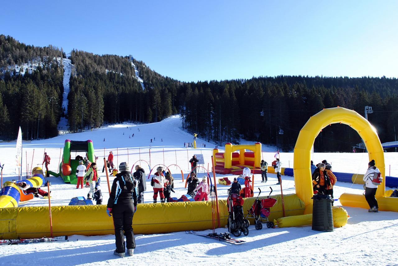 Hotel Zurigo Molveno Bagian luar foto